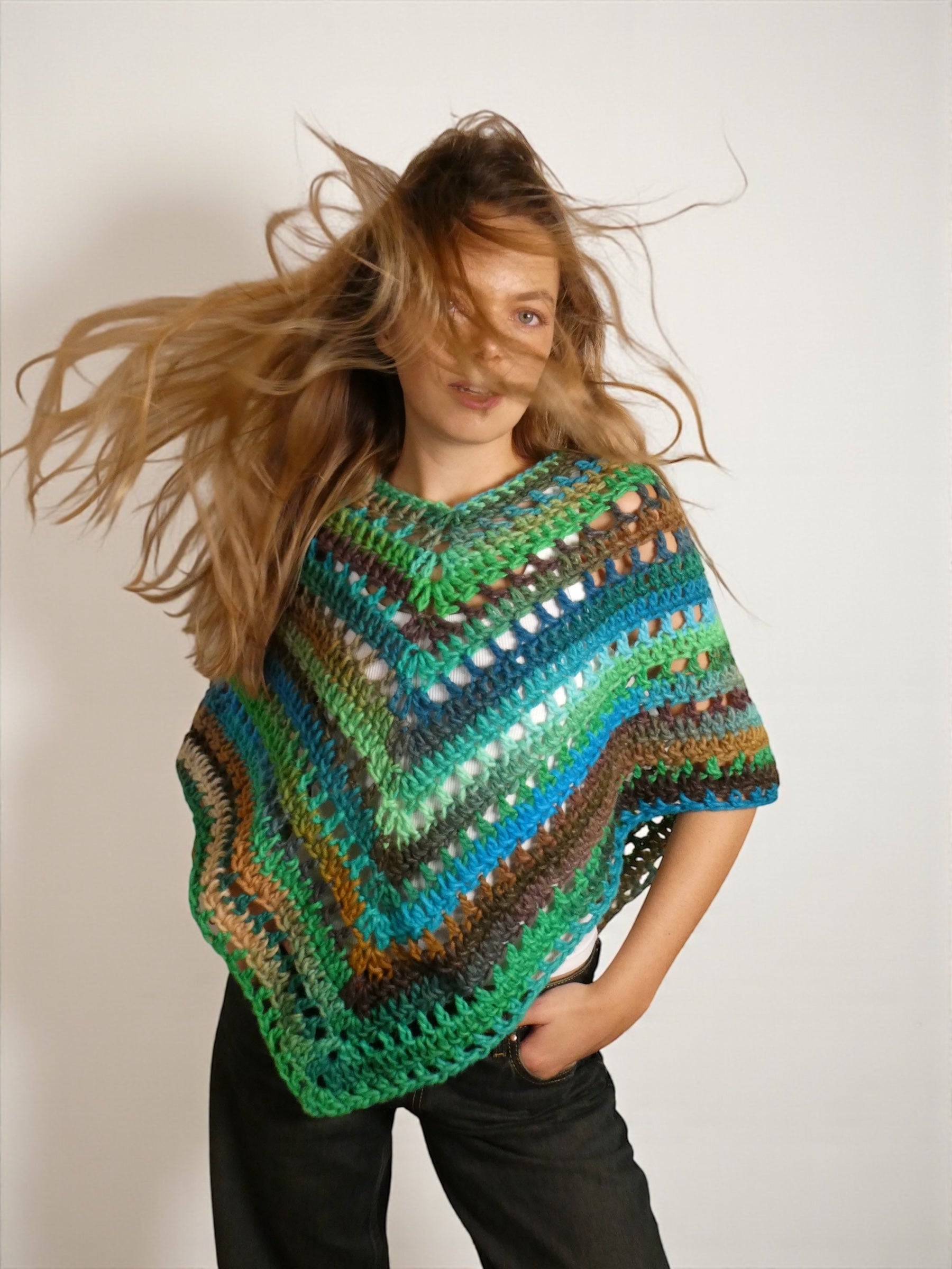 Gypsy Wildwood - Poncho au crochet